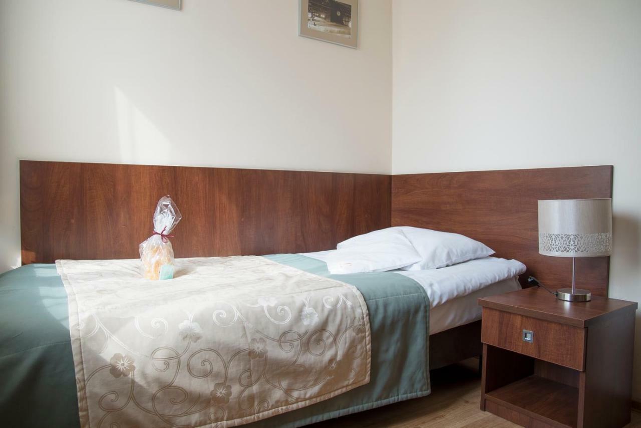 Sanatorium Uzdrowiskowe Lacznosc Hotel Ciechocinek Esterno foto