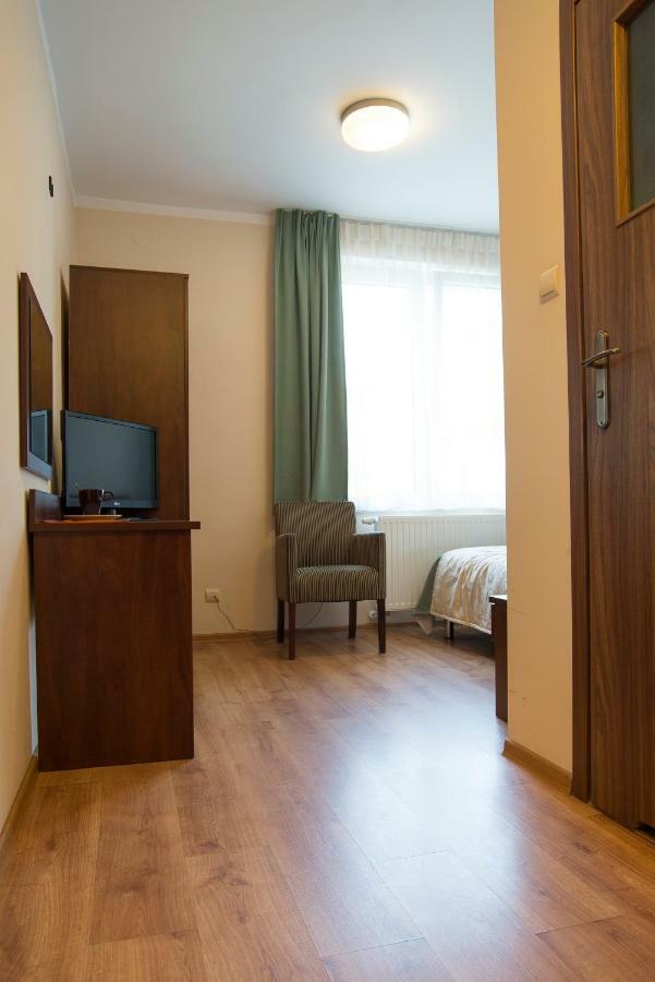 Sanatorium Uzdrowiskowe Lacznosc Hotel Ciechocinek Esterno foto