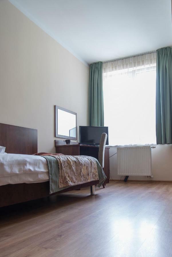 Sanatorium Uzdrowiskowe Lacznosc Hotel Ciechocinek Esterno foto
